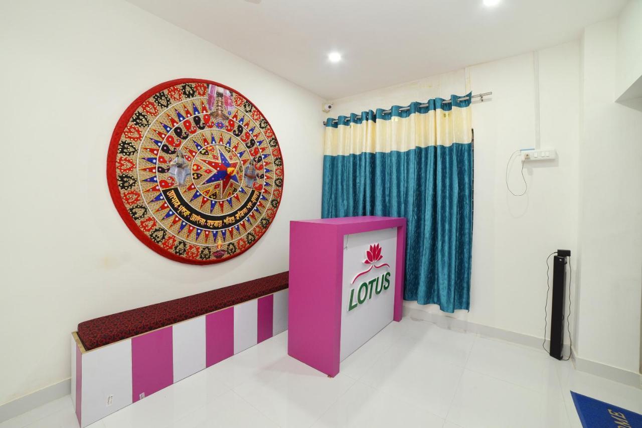 Oyo 40893 Hotel Lotus Guwahati Extérieur photo